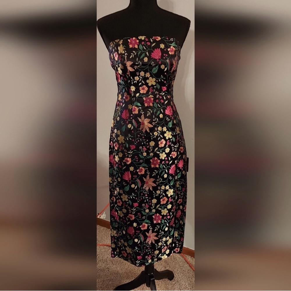 Lulu's Black Floral Strapless Dress